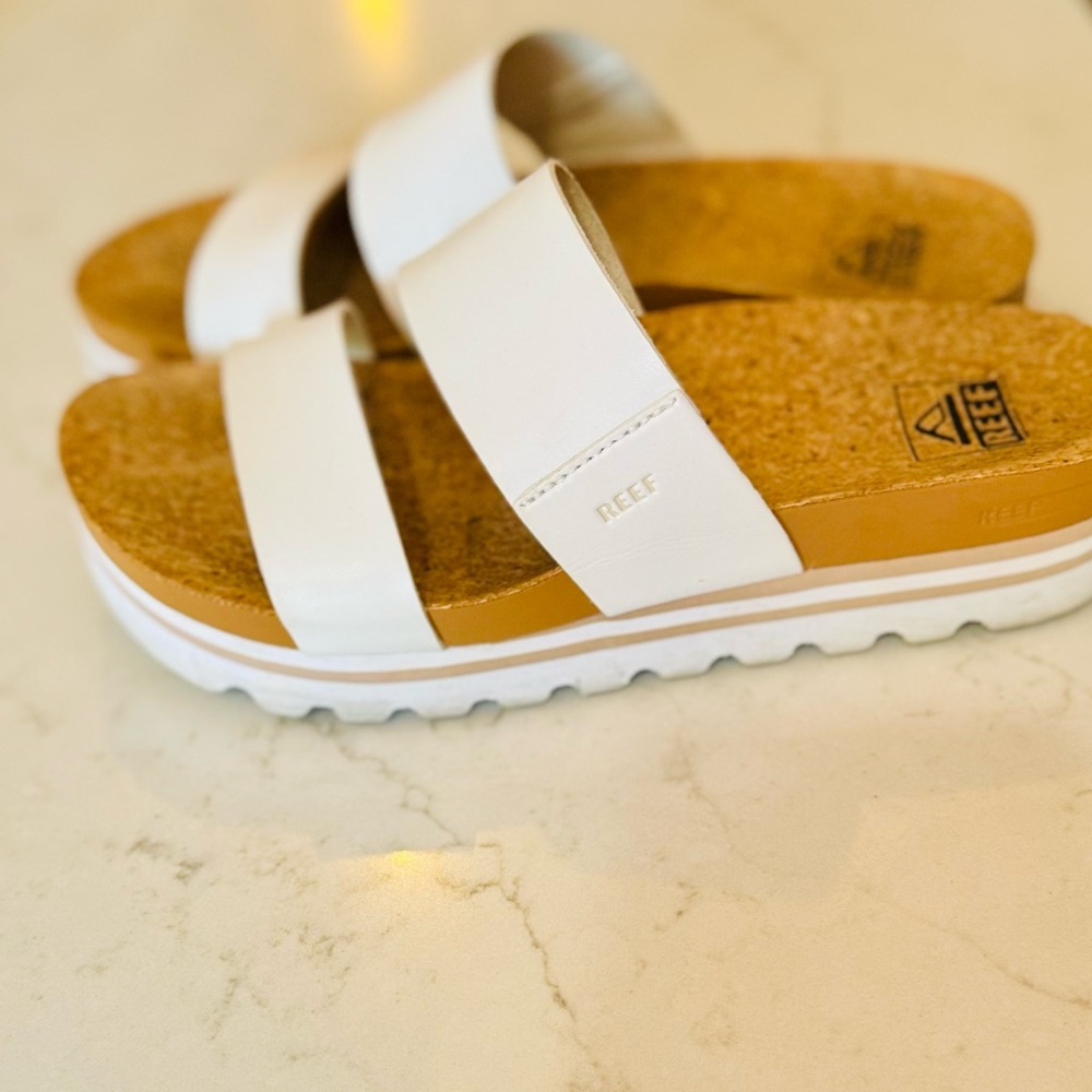 Reef White Tan Sandals with Cork Footbed